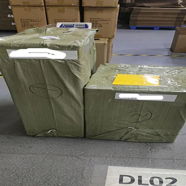 Răcitor pentru telefon cu 2 cutii pregătit pentru livrare